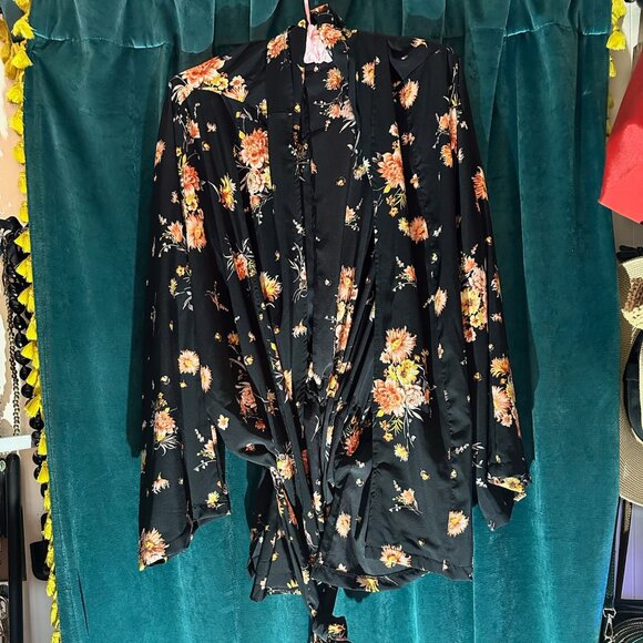 Handmade Briar Floral Dolman Wrap Kimono WITH Fringe | Jennafer Grace | Size XL - Picture 2 of 5